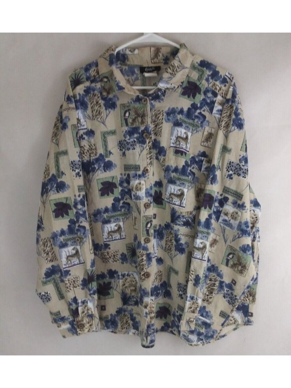 Top & Co Women's Wild African Animal Design Button-Up Shirt Size 2XL